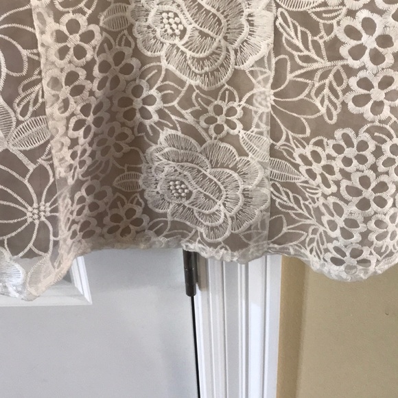 Floral top - Picture 4 of 5